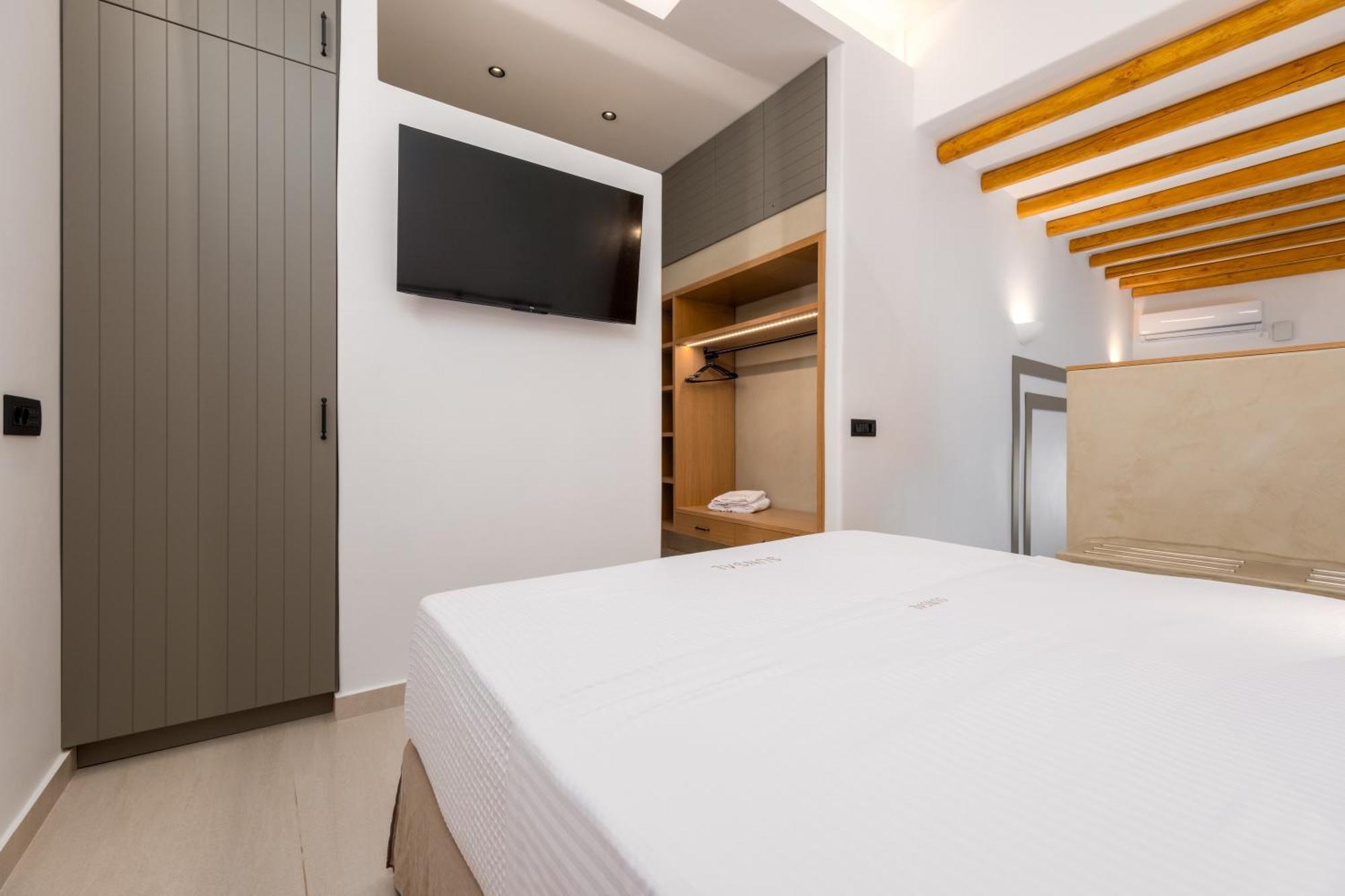 Sunsal Luxury Studios - Earth Naoussa Exterior foto